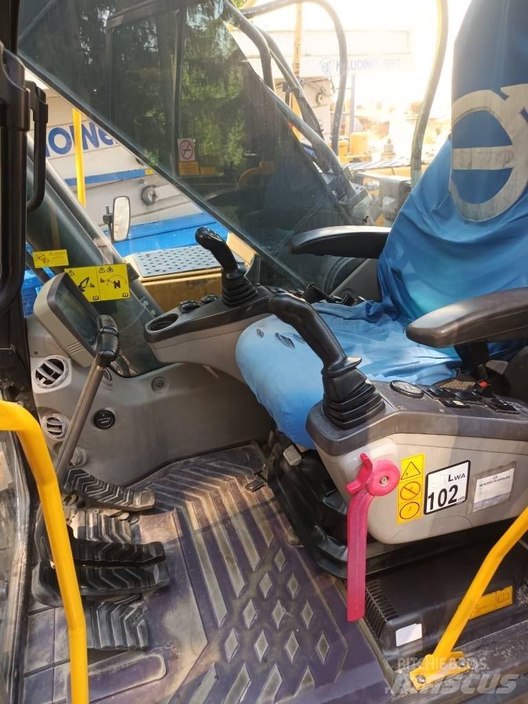 Volvo EC 220 DL 履带挖掘机