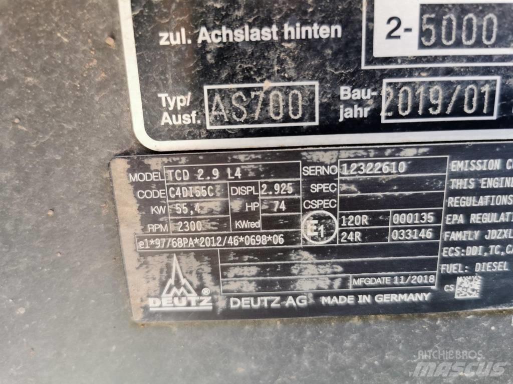 Mecalac AS 700 轮式装载机