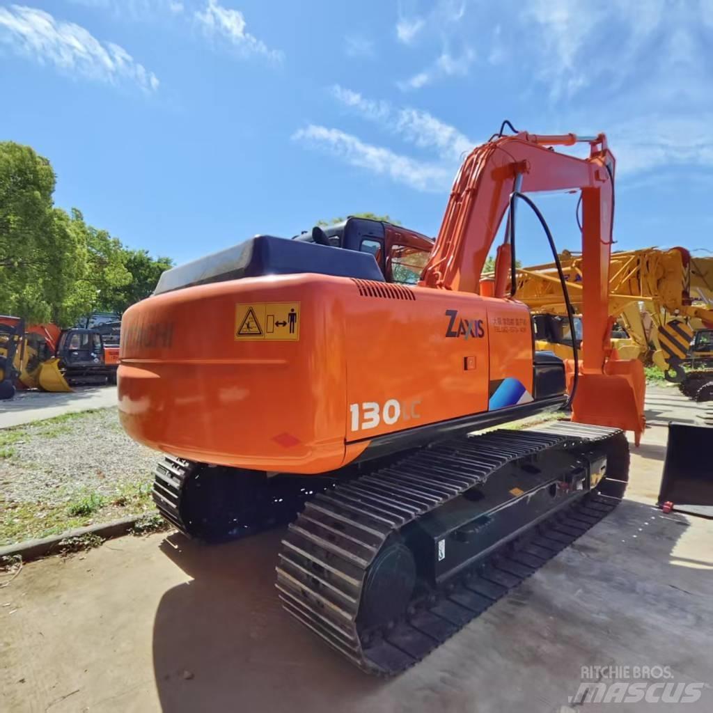 Hitachi ZX 130 履带挖掘机