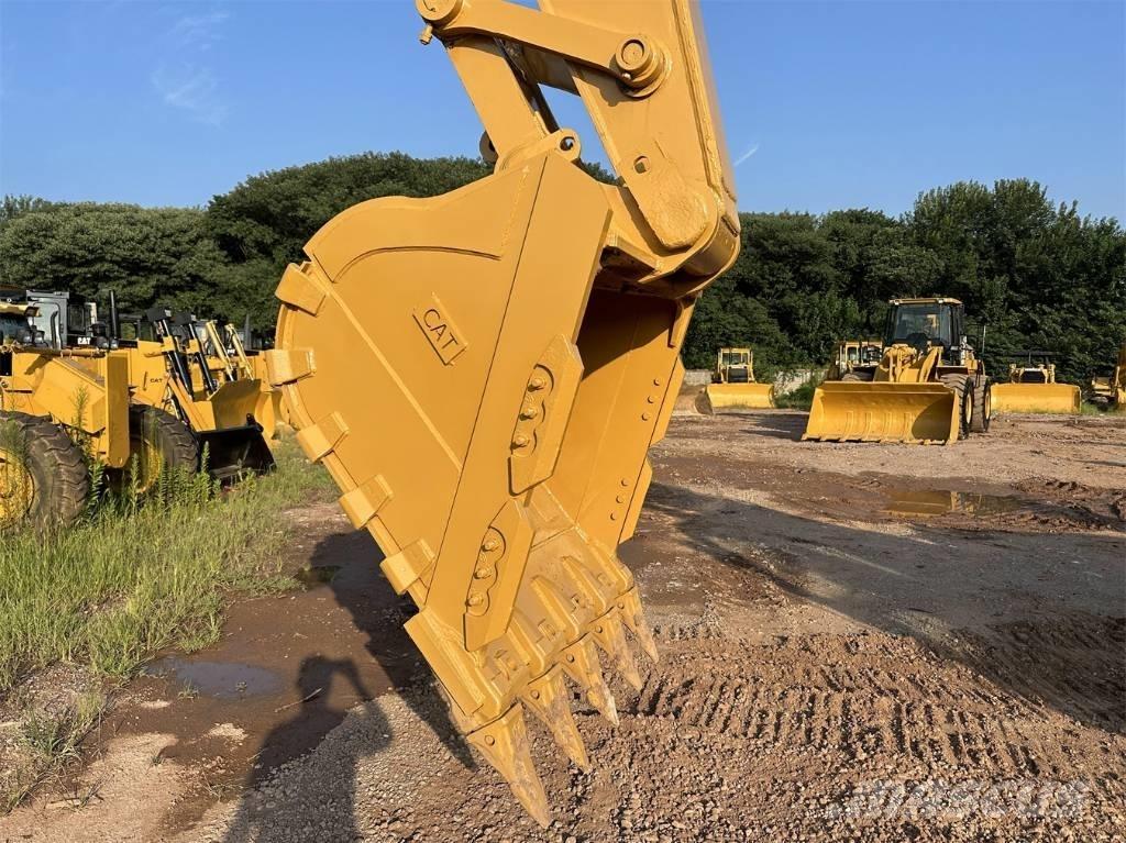 CAT 330 D L 履带挖掘机
