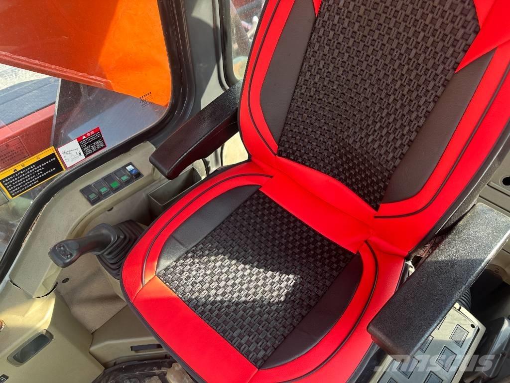 Doosan 300-7 履带挖掘机