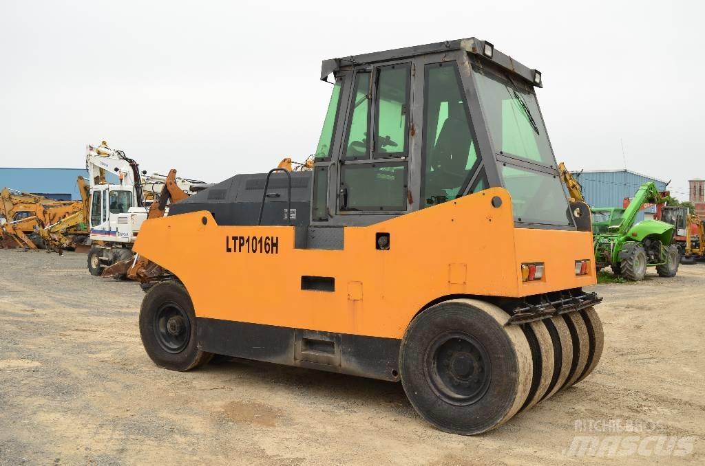 Sinoway LTP1016H 胶轮压路机