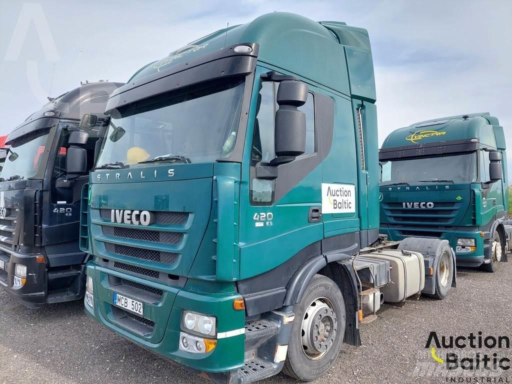 Iveco Stralis 420 牵引车