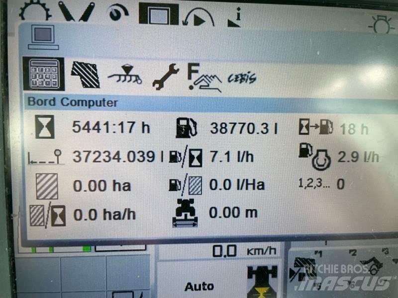 CLAAS ARION 550 拖拉机/农用车