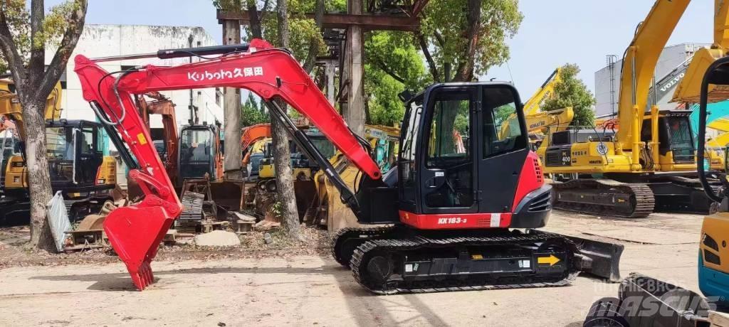 Kubota KX 183 中型挖掘机