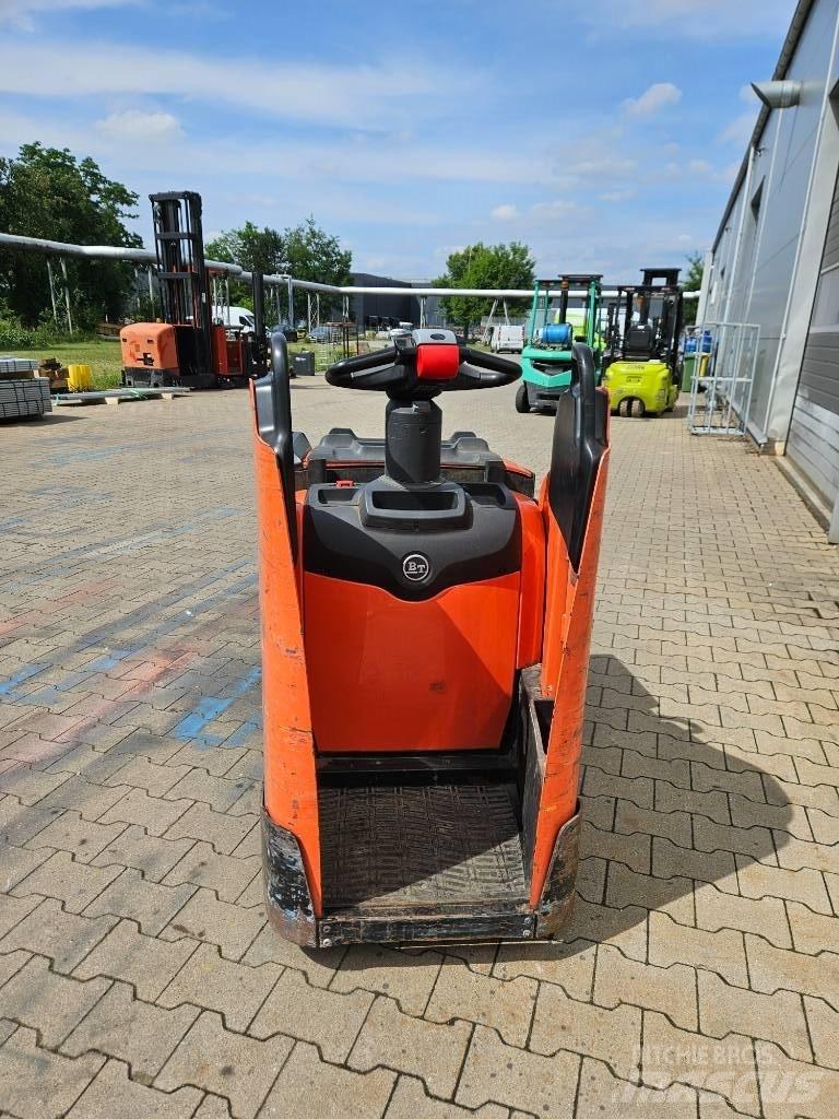 BT LPE250 电动搬运车