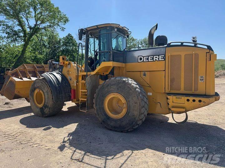 John Deere 824K-II 轮式装载机