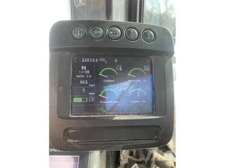 John Deere 824K-II 轮式装载机