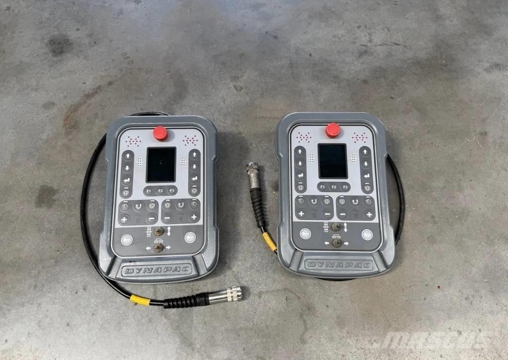 Dynapac SD 2500 沥青摊铺机