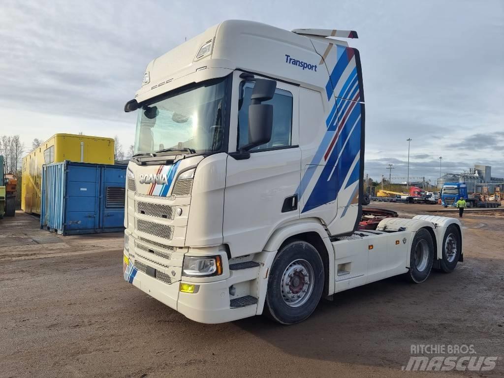 Scania R 730 牵引车