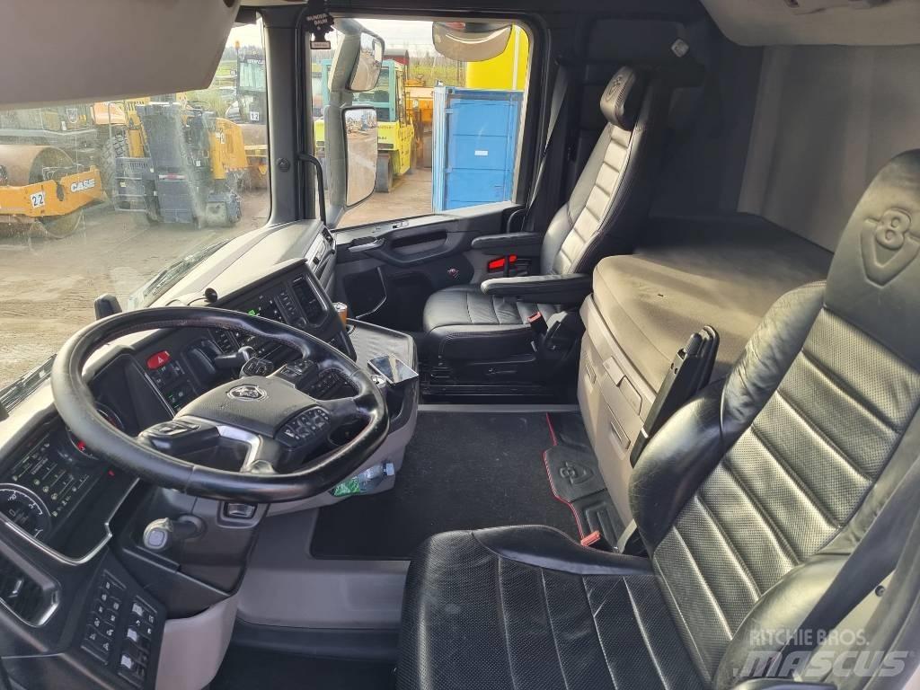 Scania R 730 牵引车