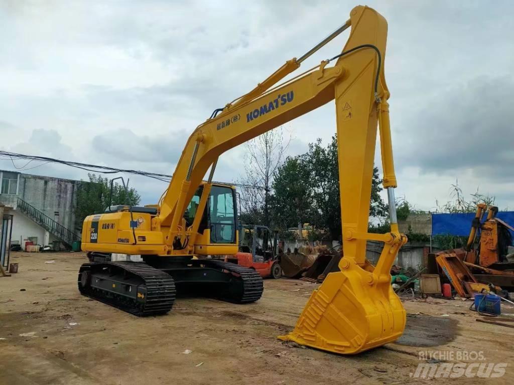 Komatsu PC 220 履带挖掘机