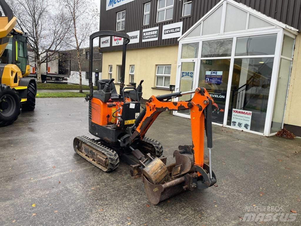 Doosan DX 10 小型挖掘机
