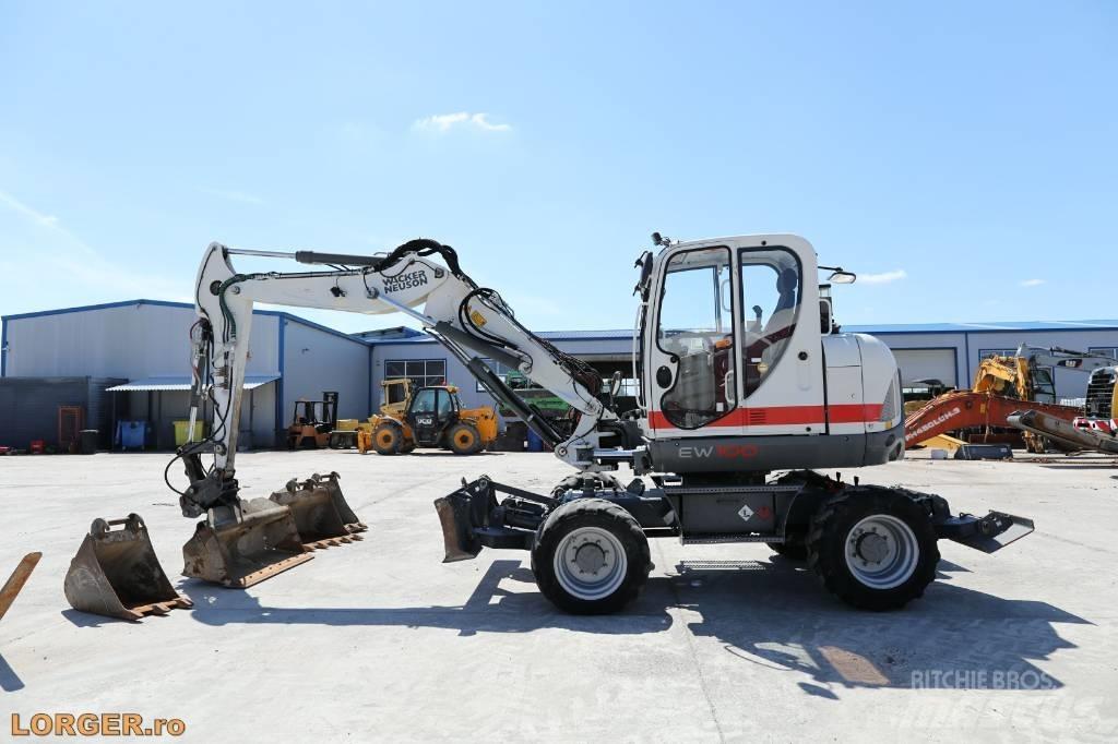 Wacker Neuson EW 100 轮式挖掘机
