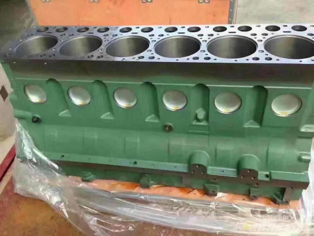 Sinotruk WD615 发动机