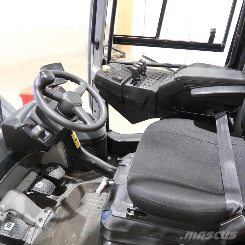 Kalmar DCG 160-12 柴油叉车