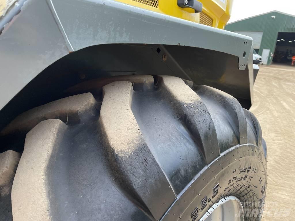 Wacker Neuson DV 90 翻斗车\公路型自卸车
