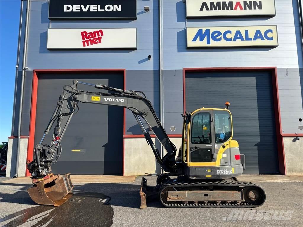 Volvo ecr88 小型挖掘机
