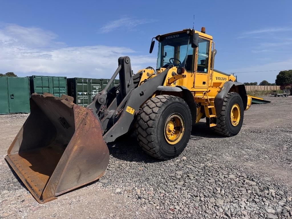 Volvo L 120 E 轮式装载机