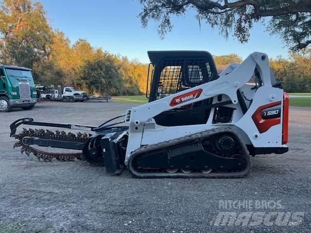 Bobcat T 590 滑移装载机