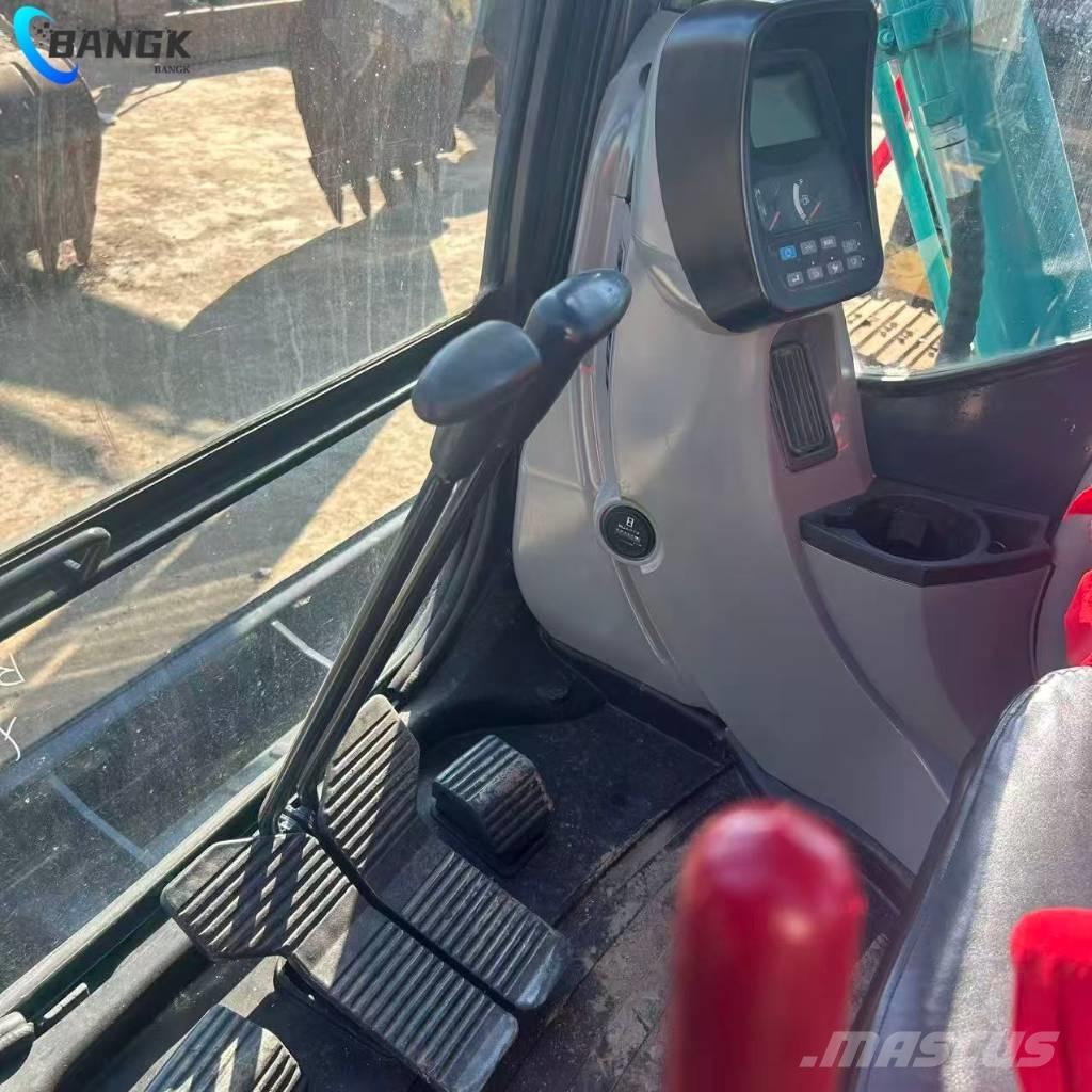 Kobelco SK75-8 履带挖掘机