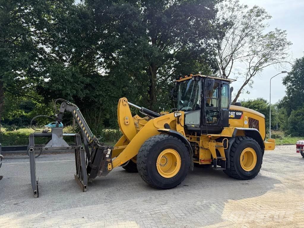 CAT 926M 4 Buckets 轮式装载机