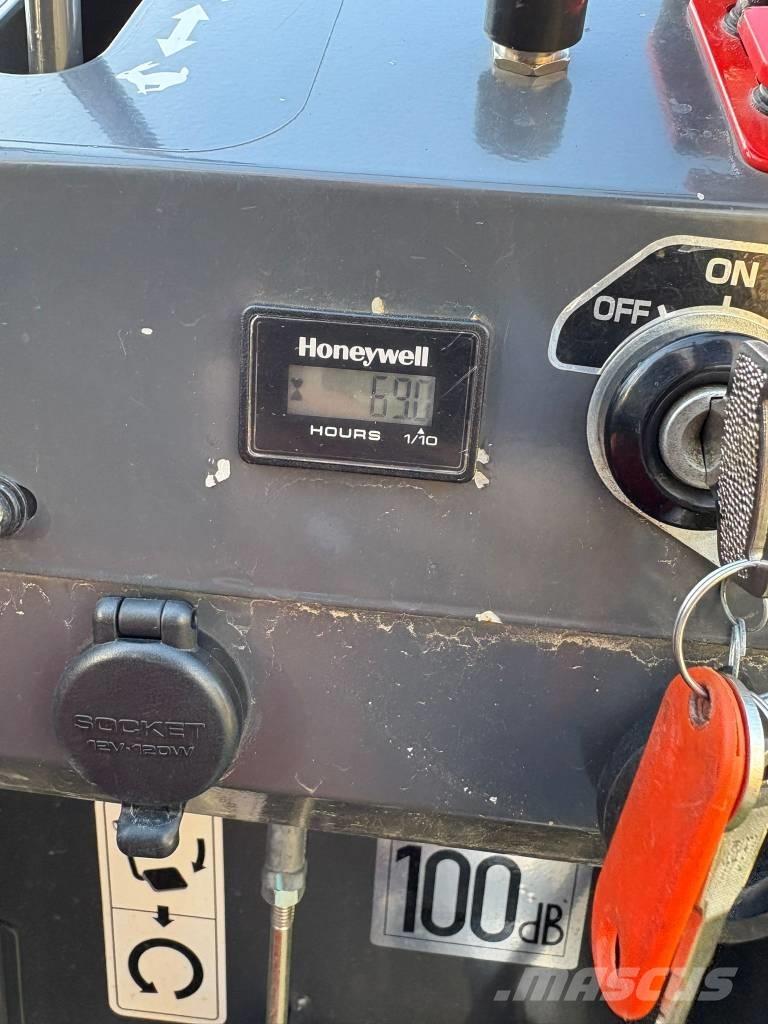 Kubota KC 70 翻斗车\公路型自卸车