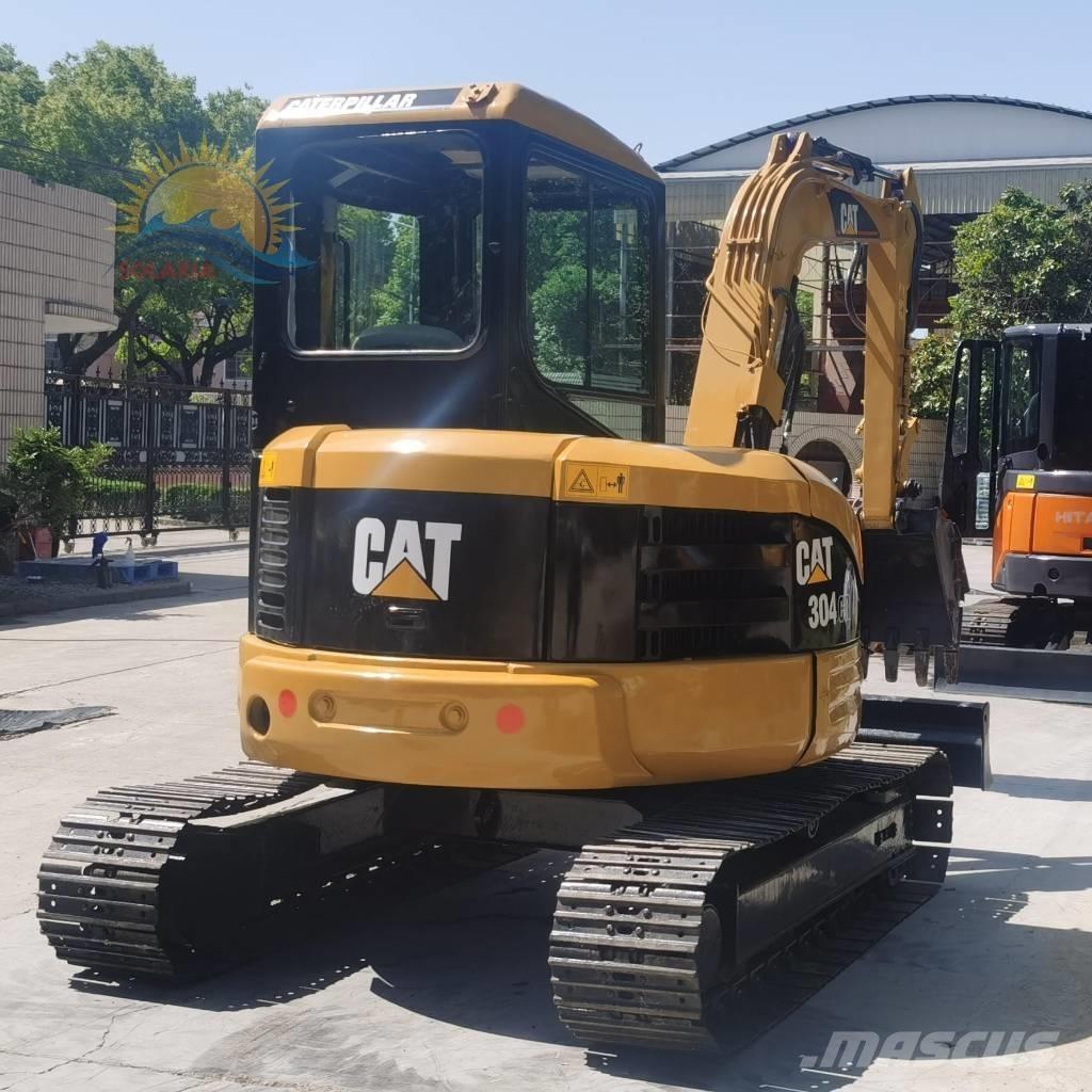 CAT 304 CR 小型挖掘机