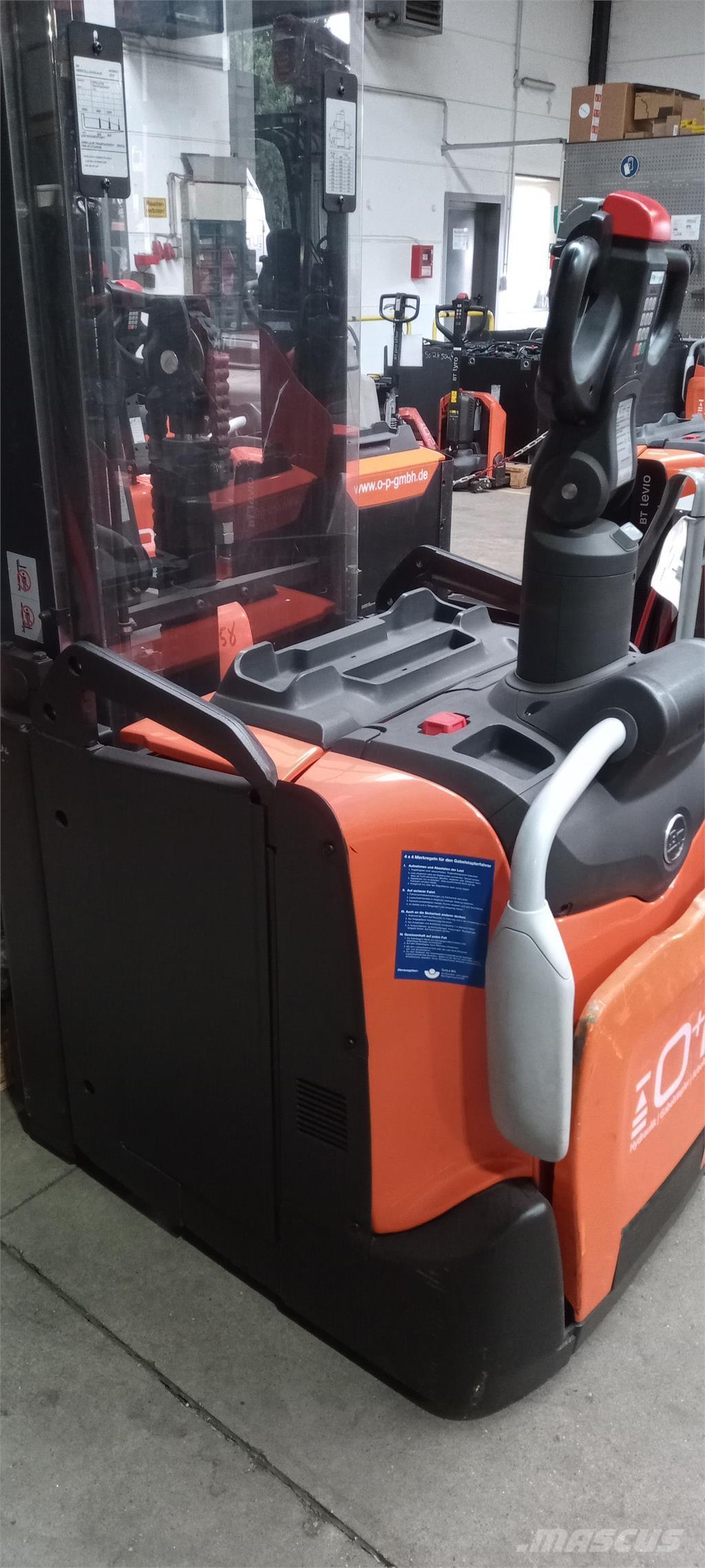 Toyota SPE160L 行走式堆垛机