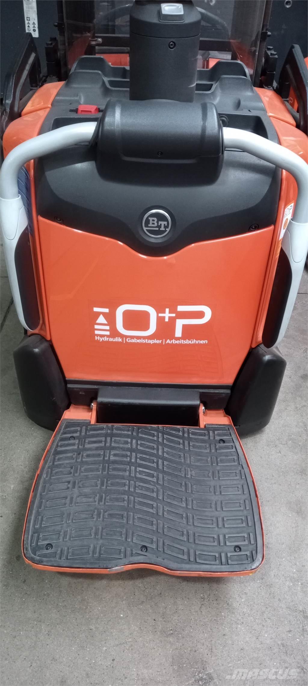 Toyota SPE160L 手推堆垛车