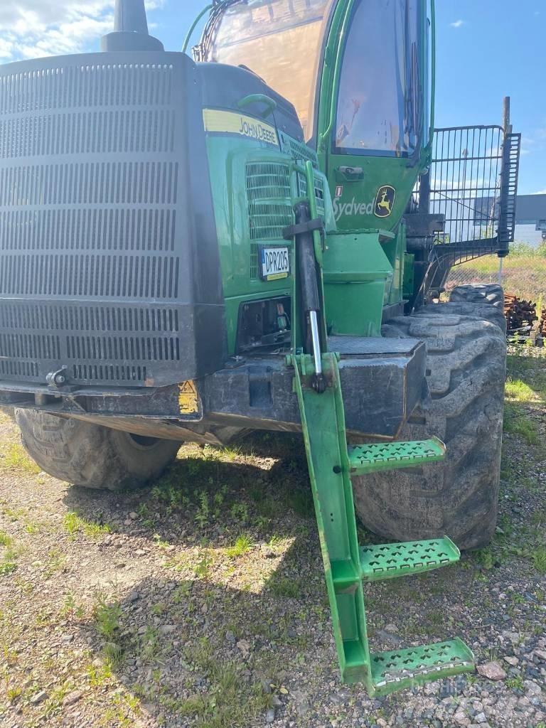 John Deere 1210 G 集运机