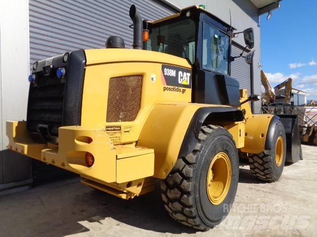 CAT 938M 轮式装载机