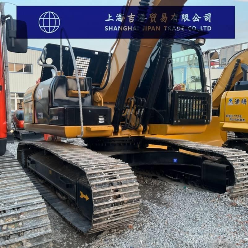CAT 323 D 履带挖掘机
