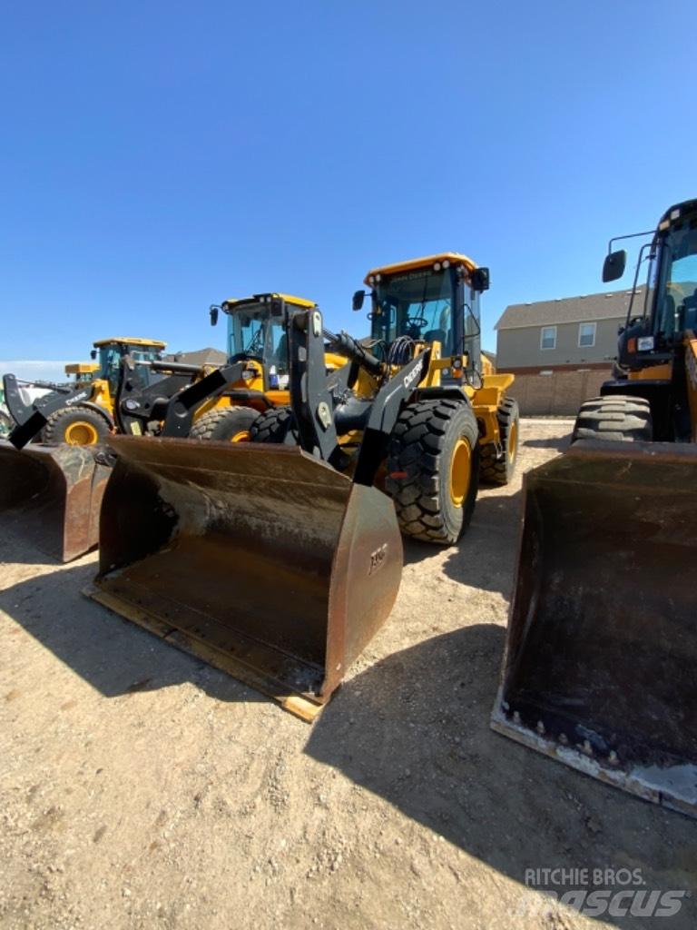 John Deere 544L 轮式装载机