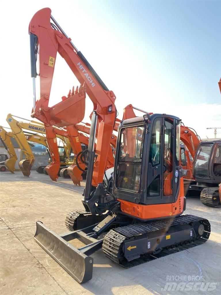 Hitachi ZX 50 小型挖掘机
