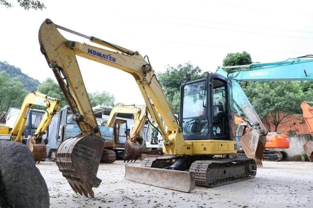 Komatsu PC 50 MR 小型挖掘机