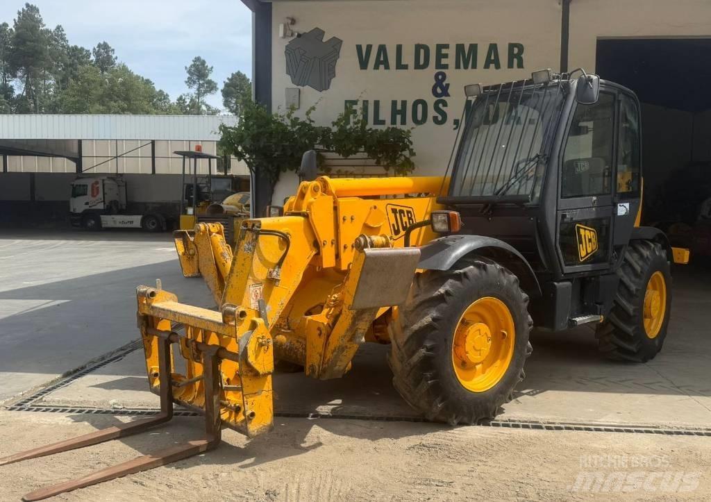 JCB 532-120 伸缩臂叉装车|叉装车