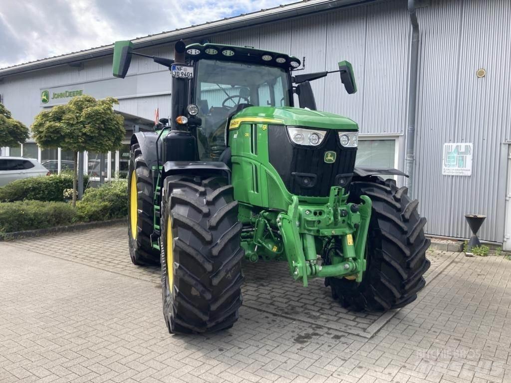 John Deere 6R230 拖拉机/农用车