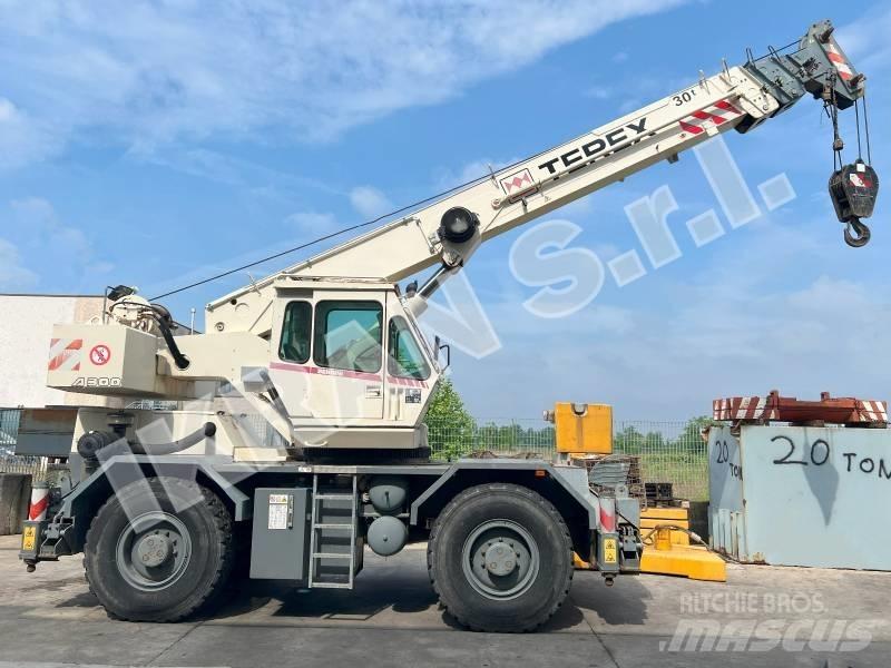Terex A 300 越野轮胎起重机︳越野吊︳越野起重机︳移动式起重机