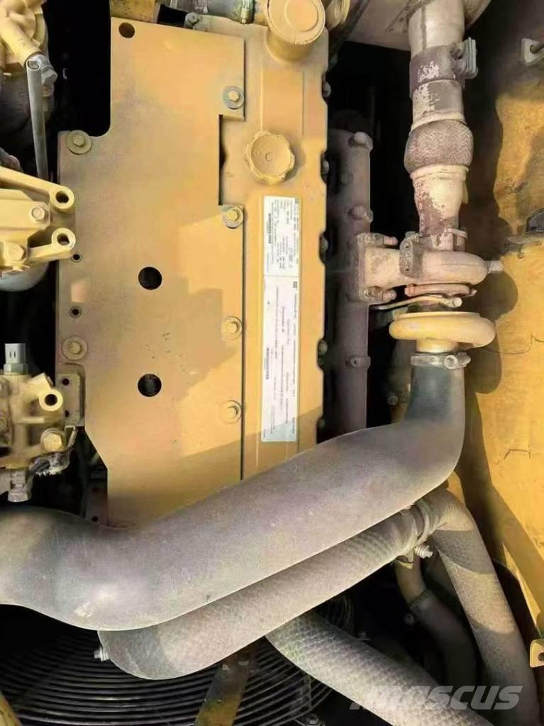 CAT 320 D L 履带挖掘机