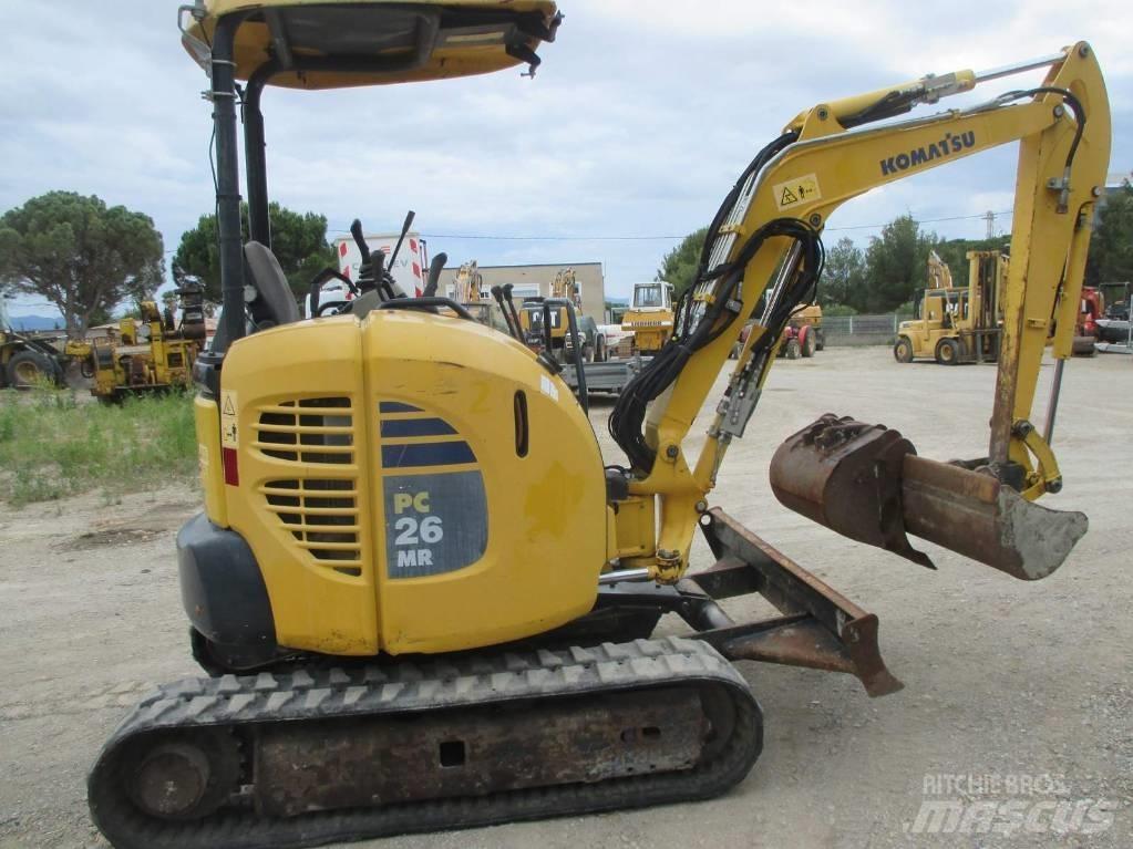 Komatsu PC 26 MR-3 小型挖掘机