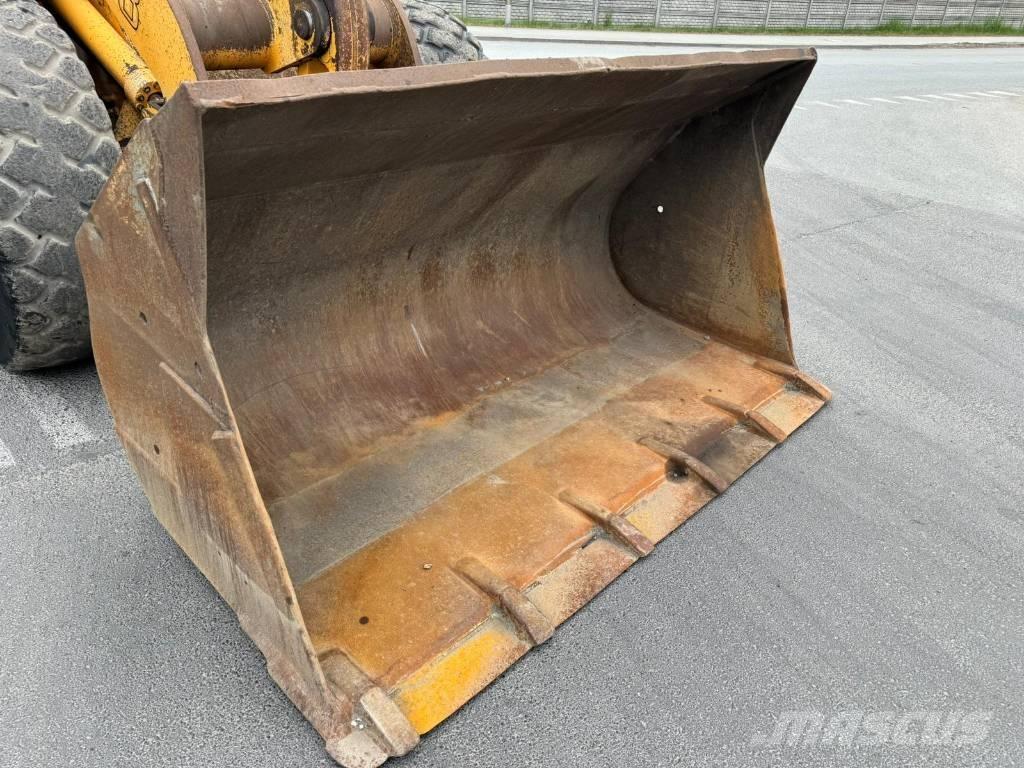Liebherr L 538 轮式装载机