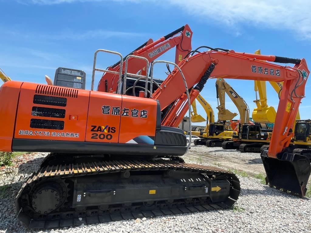 Hitachi ZX 200 履带挖掘机