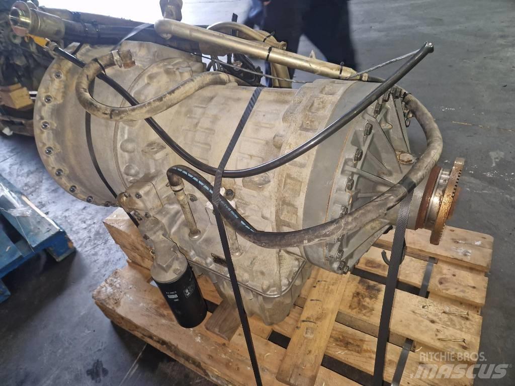 Volvo PT1560 传动装置