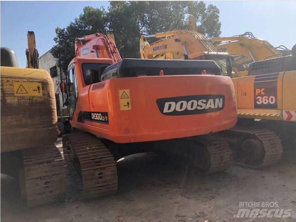 Doosan 225 LC 履带挖掘机