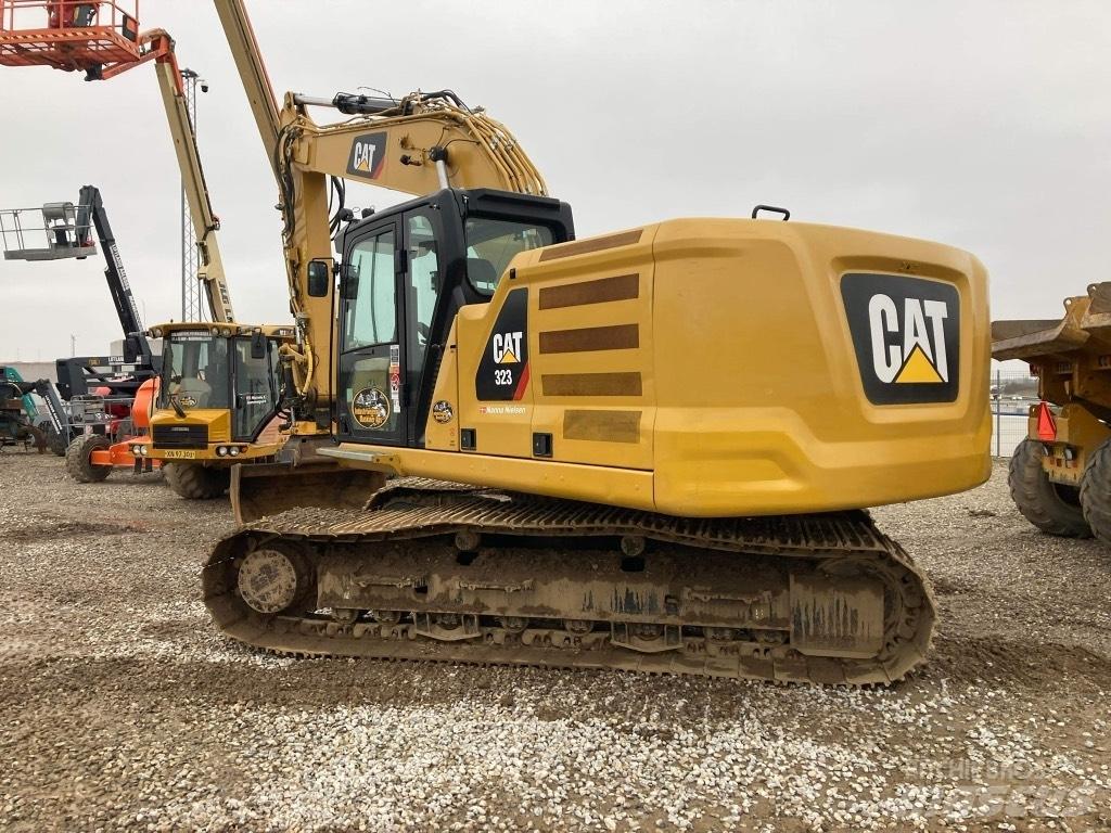 CAT 323 - nextgen 履带挖掘机