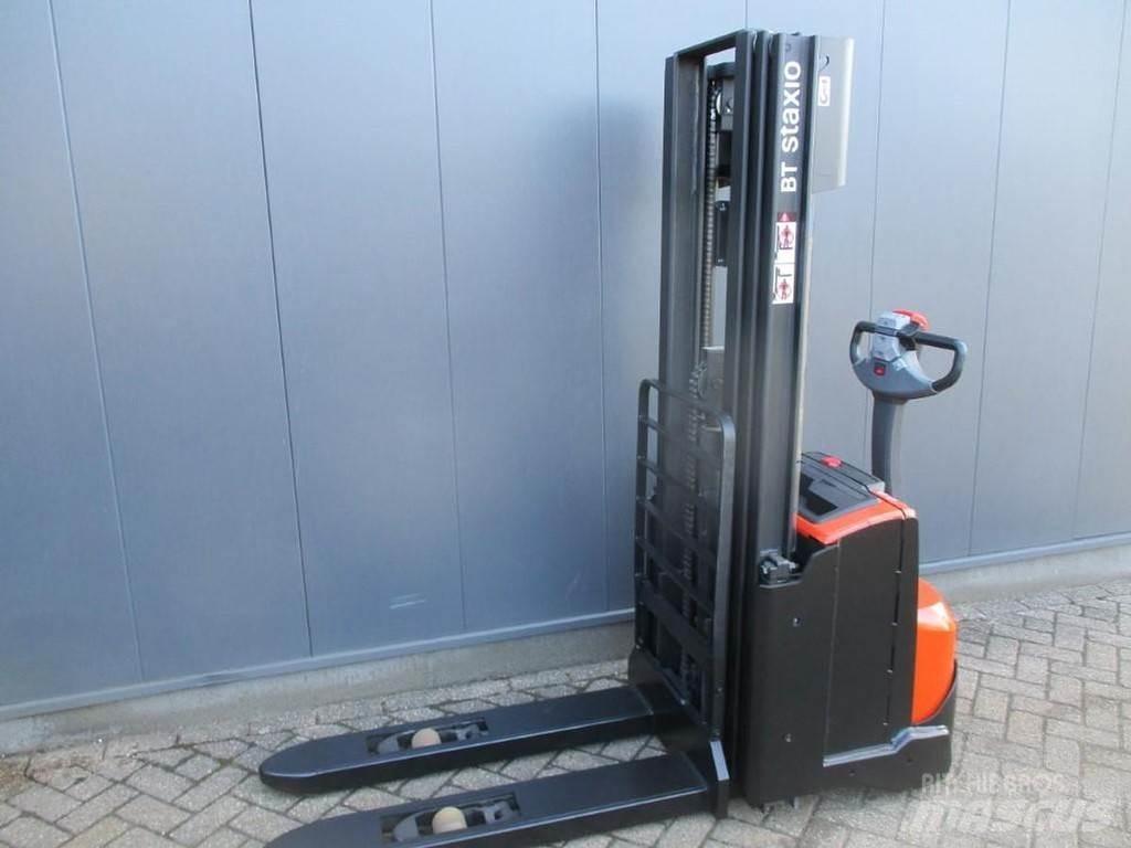 BT SWE 140L 手推堆垛车