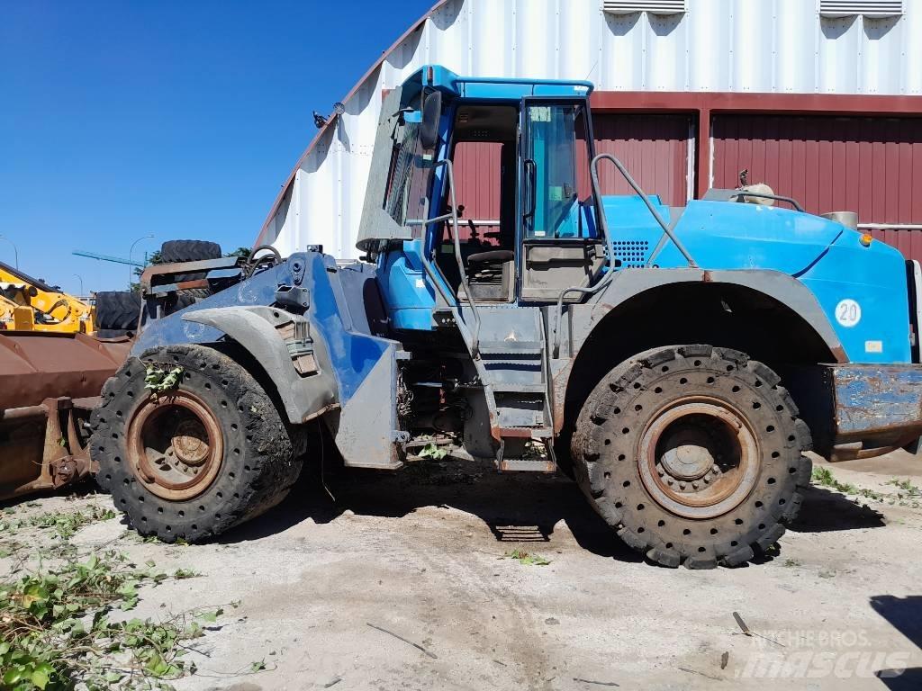 Liebherr L 554 轮式装载机