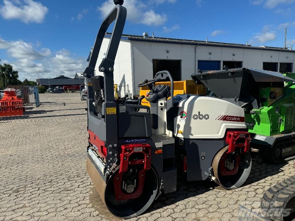 Dynapac CC 1100 双轮压路机