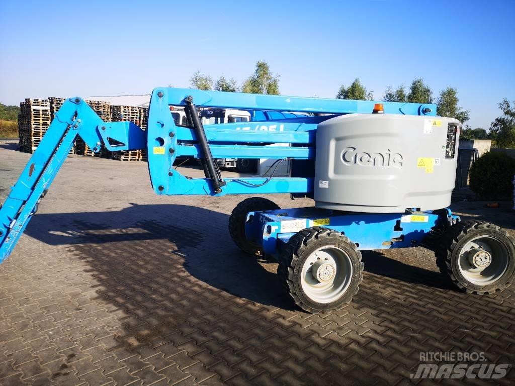 Genie Z 45/25 曲臂高空工作平台